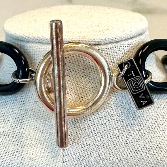 TOVA Black-Coated Metal Link Necklace - Picture 6 of 13